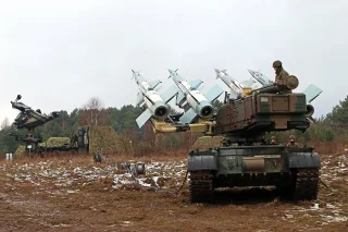 Sollten wir russische Raketen im NATO Luftraum abschießen? - Berlin Story News | OpenGraph Preview Image